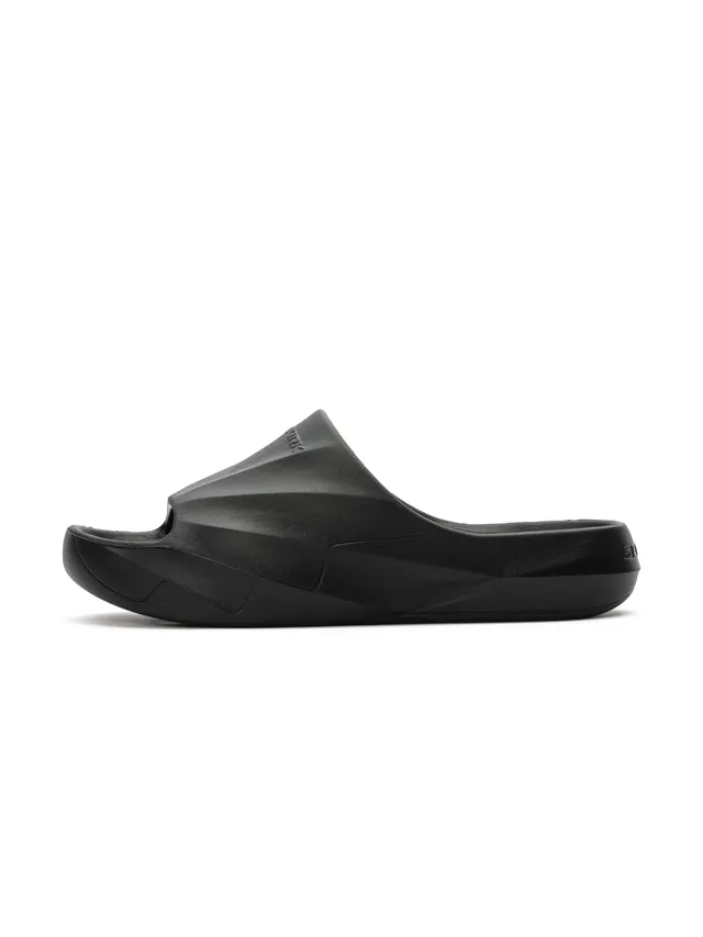 selkirk-sport-podium-pickleball-slide image 1