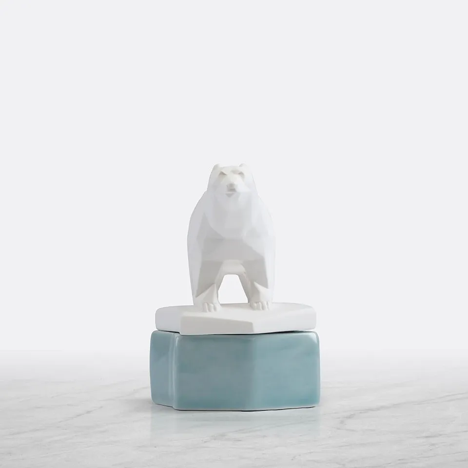 homedics-ellia-polar-bear-porcelain-aroma-diffuser image 1