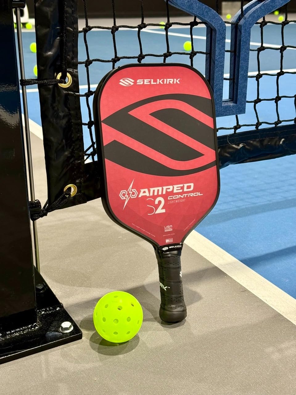 Good paddle, minor scuffs