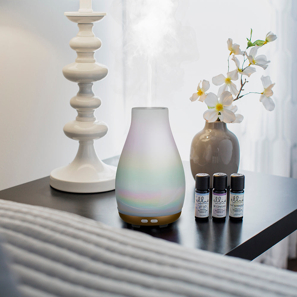 homedics-blossom-ultrasonic-essential-oil-diffuser-with-ellia-starter-kit image 3