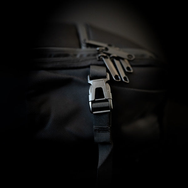 engage-stealth-backpack-pickleball-paddle-and-laptop-backpack image 5