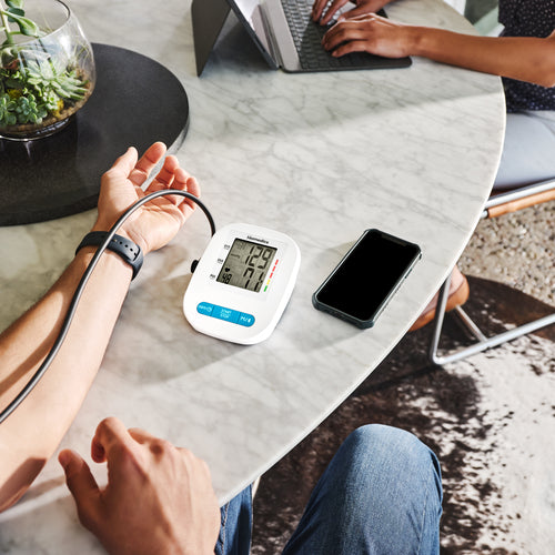 homedics-upper-arm-blood-pressure-monitor-with-voice-guidance image 3