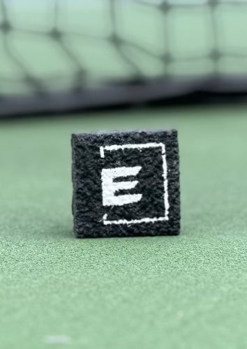 engage-raw-carbon-pickleball-paddle-cleaner-friction-based-cleaning-block image 2