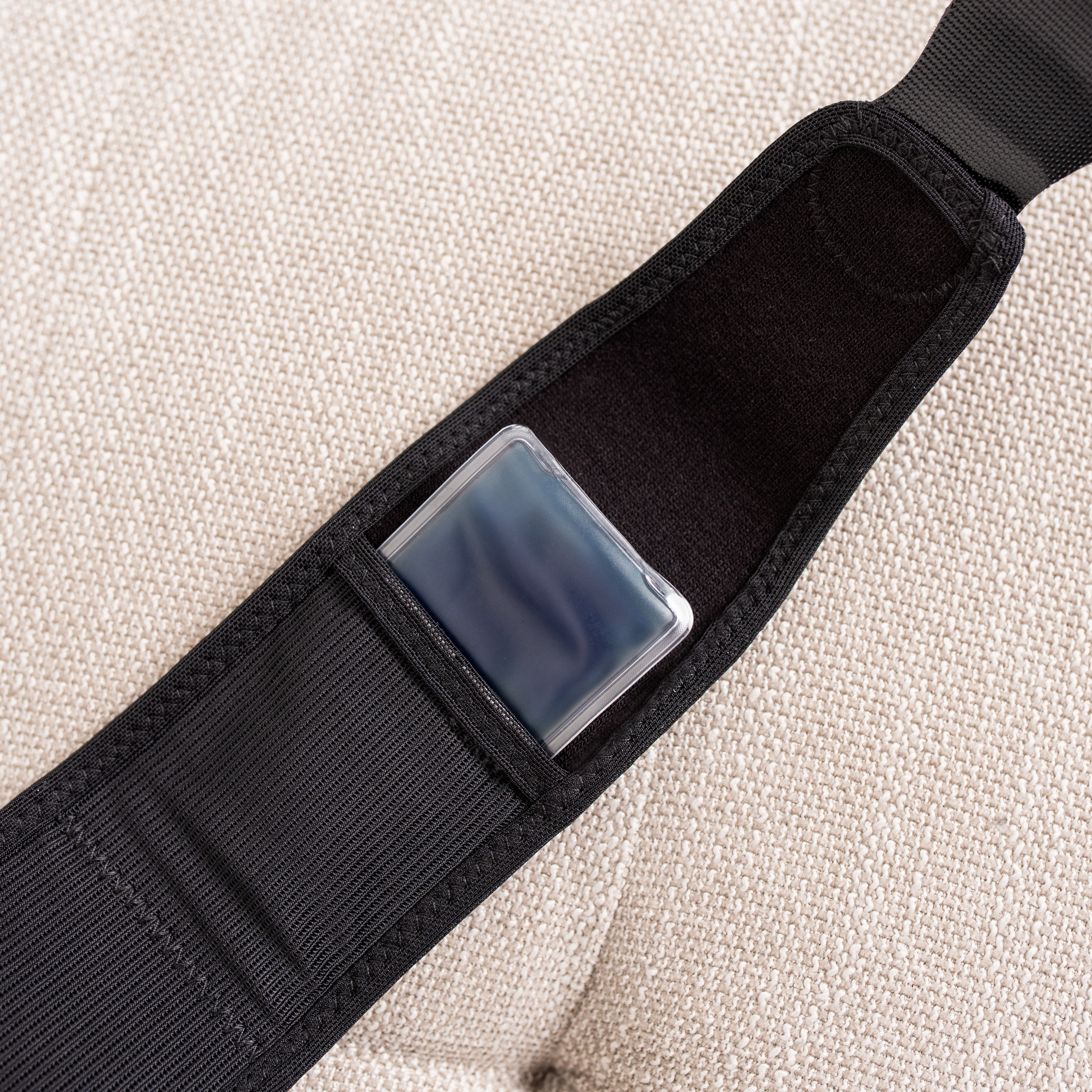 homedics-obusforme-hot-and-cold-wrist-support-left-right image 5