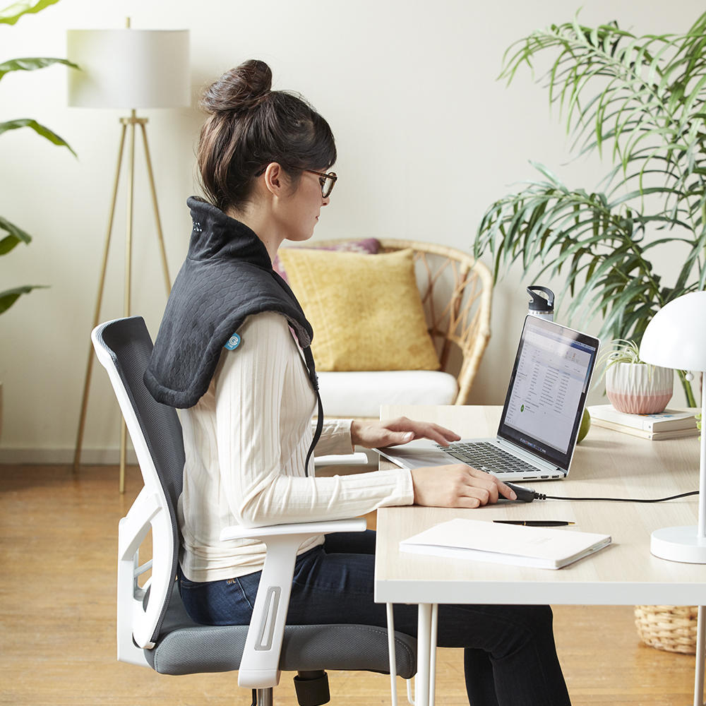 homedics-weighted-gel-wrap-reusable-hot-cold-therapy-for-neck-shoulders image 6