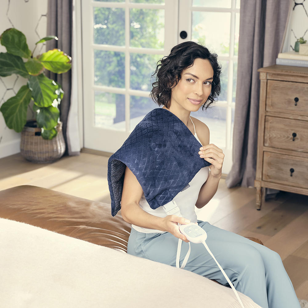 homedics-weighted-heating-pad-with-vibration-massage-humiditech image 6