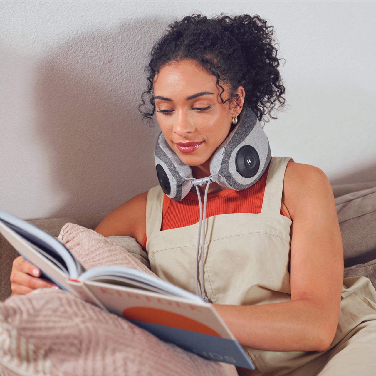 homedics-deep-rhythmic-neck-massager image 4