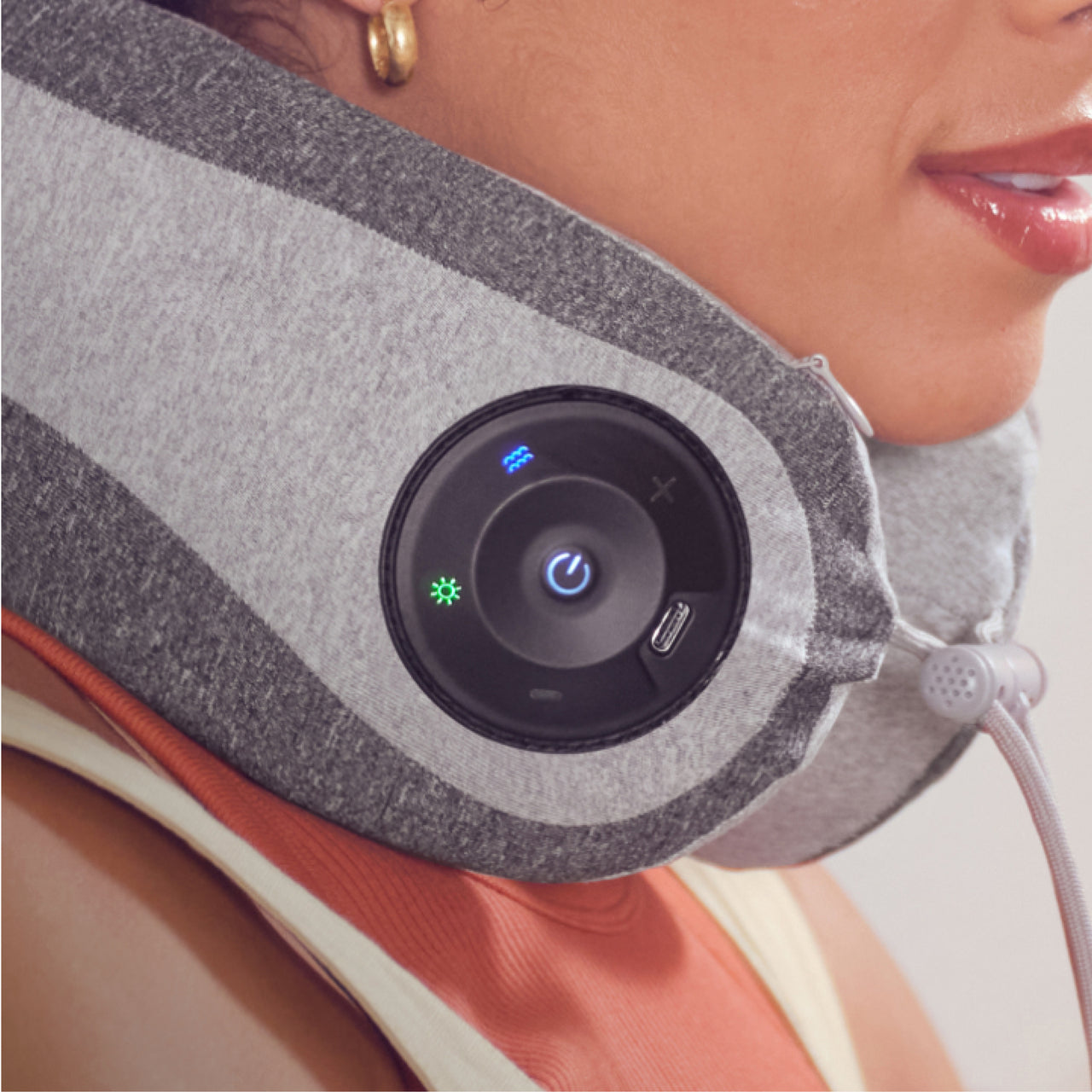 homedics-deep-rhythmic-neck-massager image 6