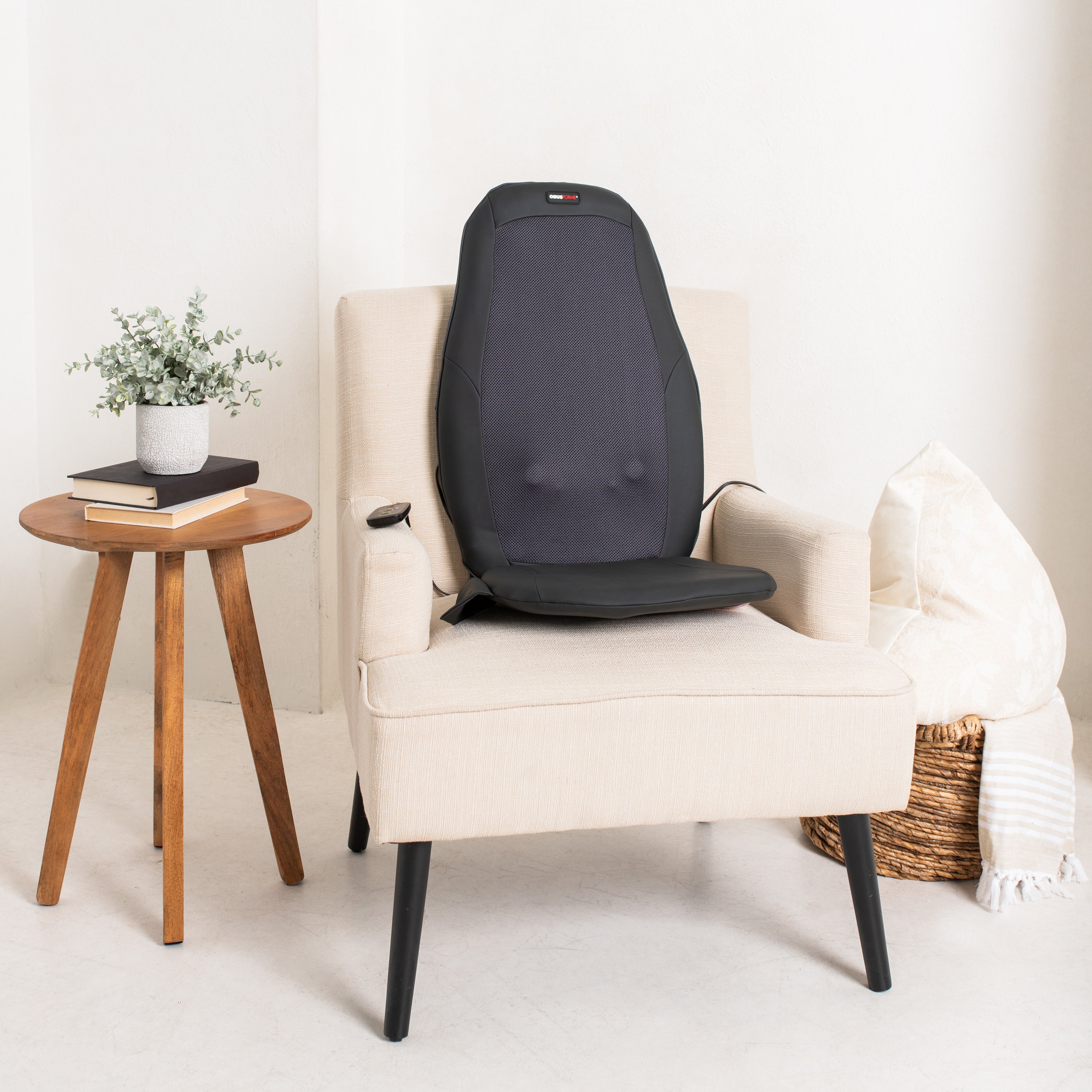 homedics-obusforme-deep-kneading-shiatsu-massage-cushion-with-heat image 3